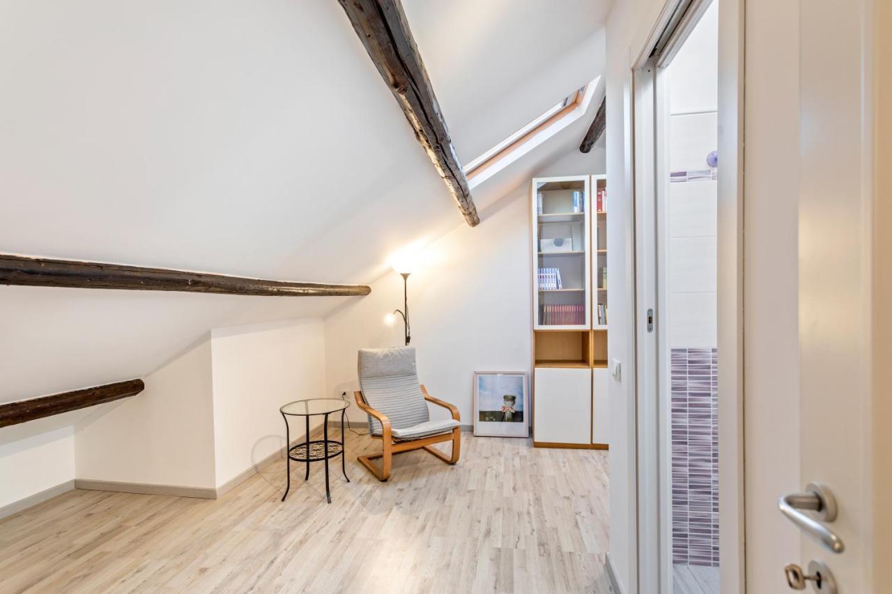 Liberta Frame Apartment With Terrace And Etna View Catánia Buitenkant foto