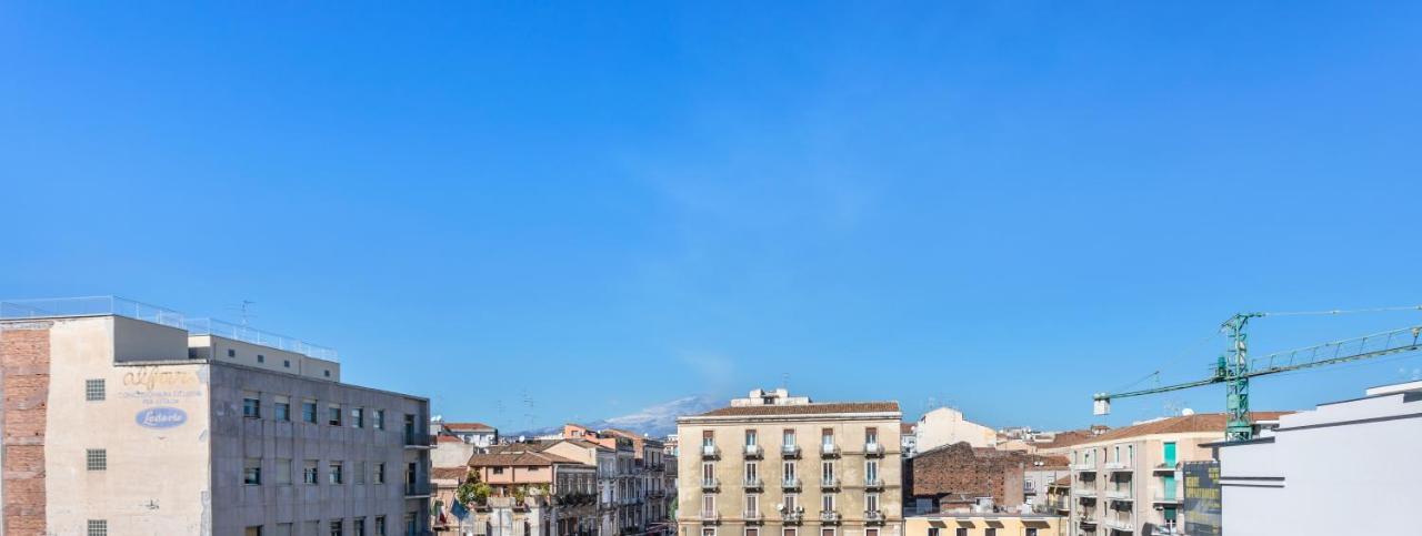 Liberta Frame Apartment With Terrace And Etna View Catánia Buitenkant foto
